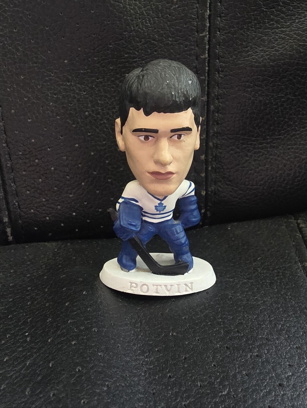Vintage 1997 Corinthian Toronto Maple Leafs goalie Felix Potvin Figure 3 In
